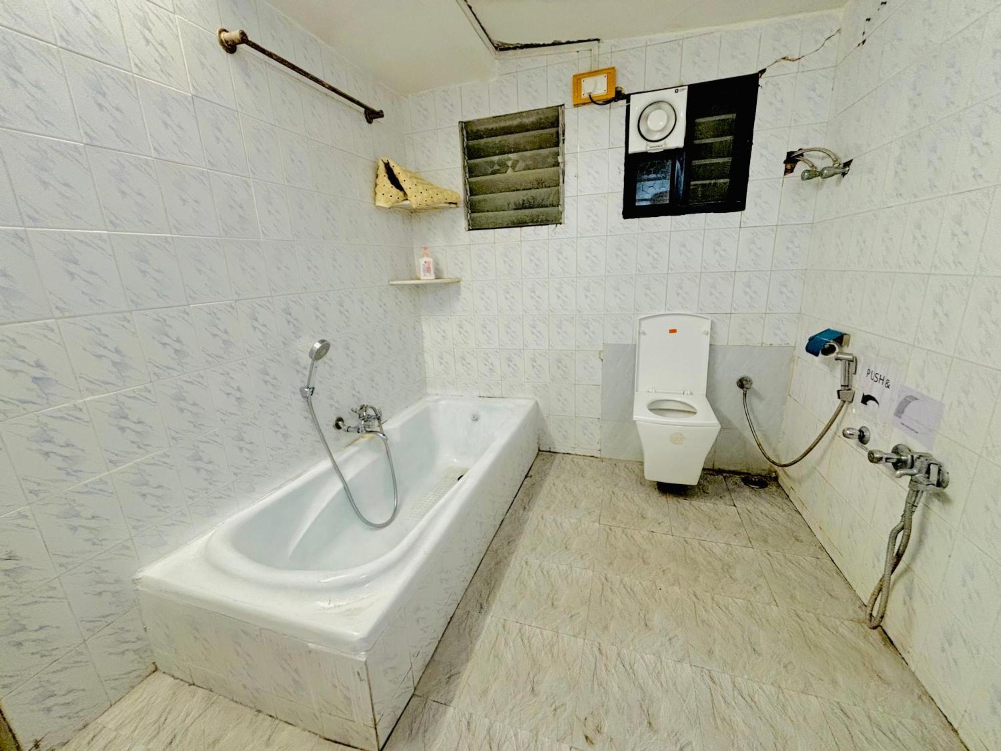 Royal Palms Luxury Service Apartment Nágpur Szoba fotó