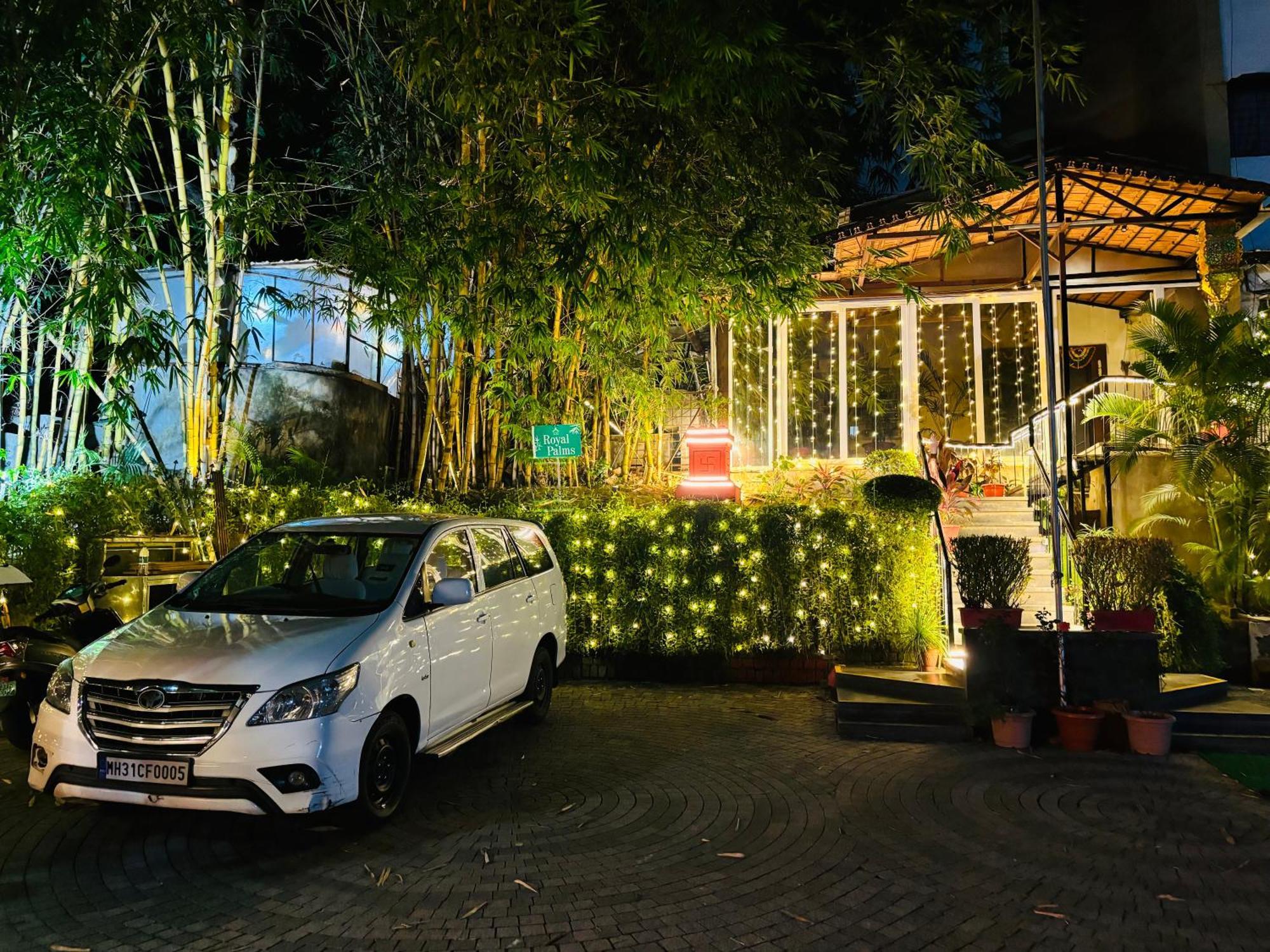 Royal Palms Luxury Service Apartment Nágpur Kültér fotó