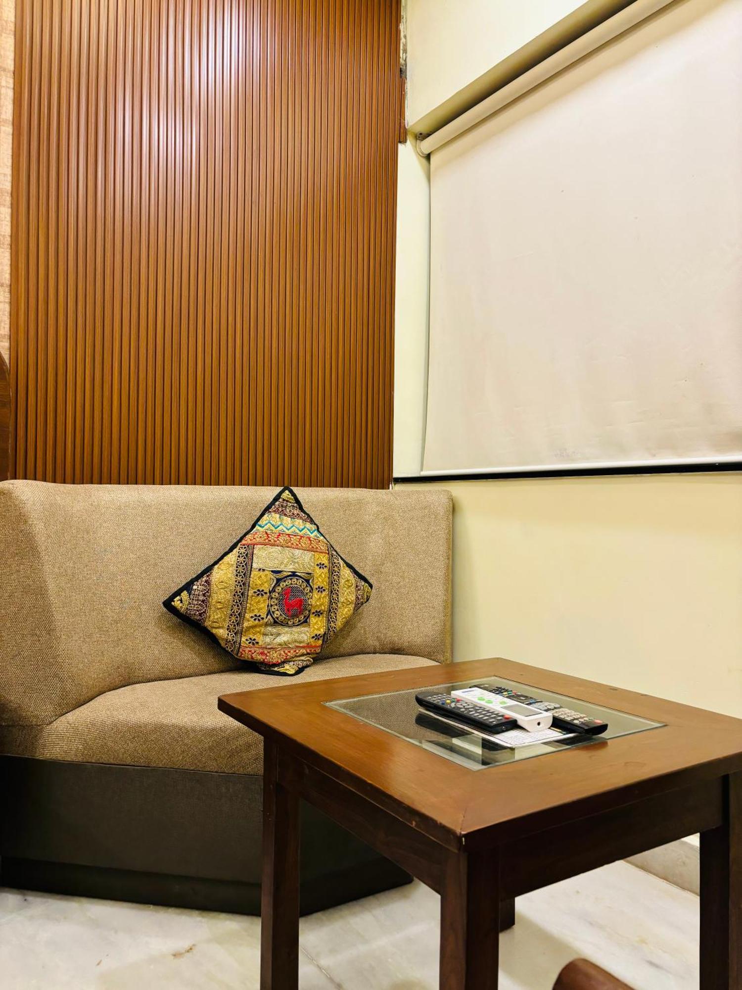 Royal Palms Luxury Service Apartment Nágpur Kültér fotó